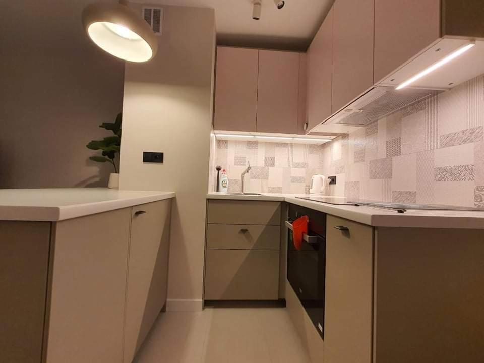 Mlociny Metro Apartment 3 华沙 外观 照片